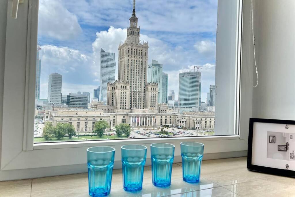 Sawa Apartment 2Xmetro Wifi 500 Mbs 50'Tv Netflix Hbo Appletv+ Warschau Exterior foto